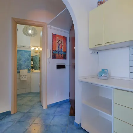 Rosy Terrazza Sul Mare By Teuladaapartments *