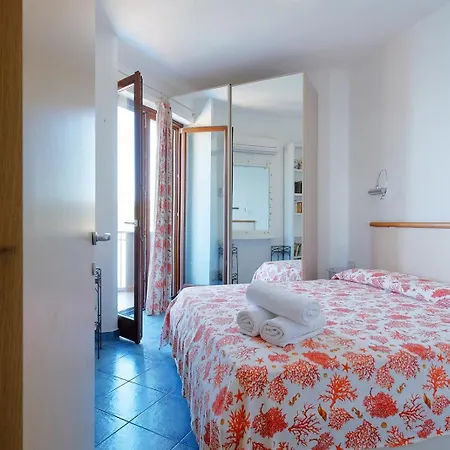 Rosy Terrazza Sul Mare By Teuladaapartments