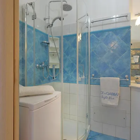 Rosy Terrazza Sul Mare By Teuladaapartments Apartamento *